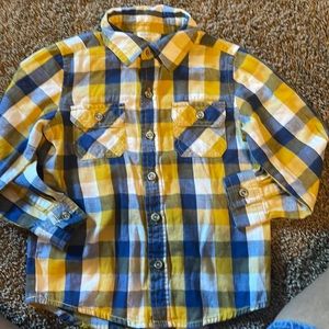 Kid’s Plaid long sleeve shirt